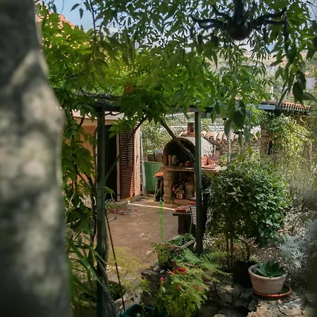 Apartment Silna Your New With Terrace And Garden Bobovisca
