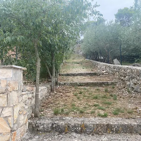 Lägenhet Silna Your New With Terrace And Garden Bobovisca